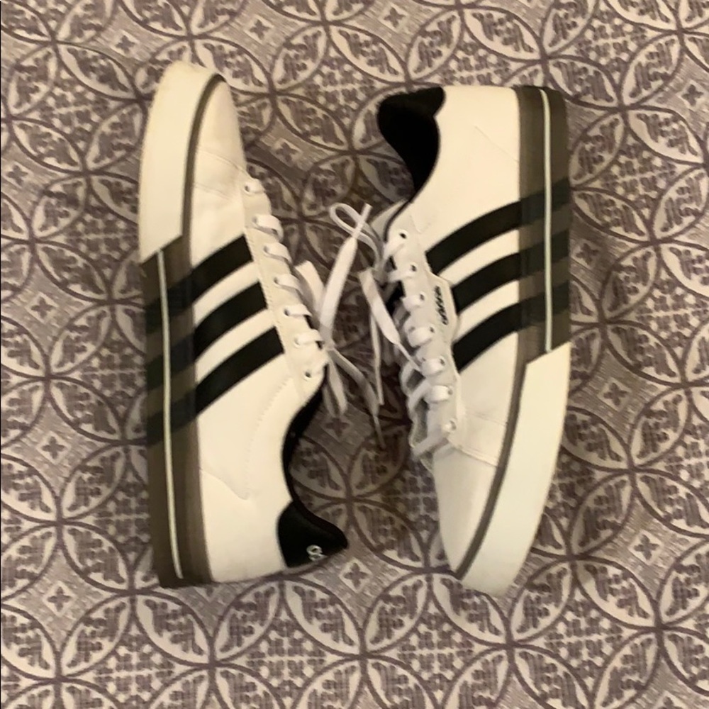 Men’s adidas Daily 3.0 Size 10.5 Shoes